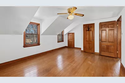 1461 S 91st St, West Allis, WI 53214 - Photo 14
