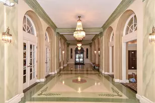 1028 E Juneau Ave, Milwaukee, WI 53202 - Photo 16