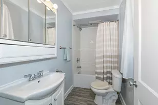 422 S 89th St, Milwaukee, WI 53214 - Photo 12