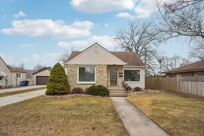 2835  Blaine Ave, Racine, WI 53405 - Photo 1