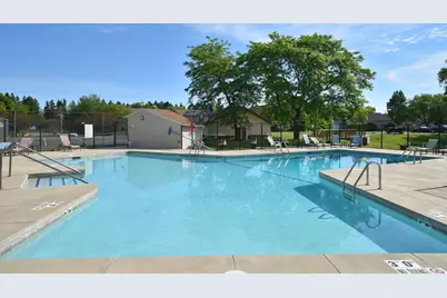 10625 N Ivy Ct #53, Mequon, WI 53092 - Photo 22