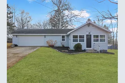 N1174  Rosewood Dr, Bloomfield, WI 53128 - Photo 2