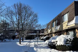 6081 W Calumet Rd, Milwaukee, WI 53223 - Photo 28