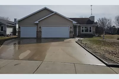 1016  Springs Rd, Fond du Lac, WI 54935 - Photo 18