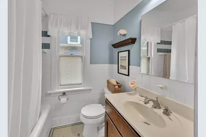 8007  Portland Ave, Wauwatosa, WI 53213 - Photo 16