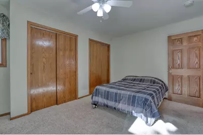 S94W35101  Crestfield Ct, Eagle, WI 53119 - Photo 8