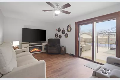 6105  68th St, Kenosha, WI 53142 - Photo 20