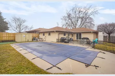 6105  68th St, Kenosha, WI 53142 - Photo 42