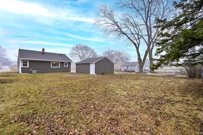 2621 S 85th St, West Allis, WI 53227 - Photo 4