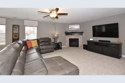 8724  Shady Oak Trl, Racine, WI 53406 - Photo 26