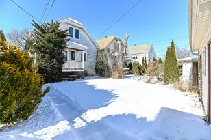 3032 S 7th St, Milwaukee, WI 53215 - Photo 38