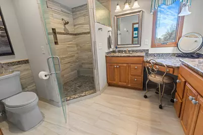 5311  Heatherfield Ct, Sheboygan, WI 53083 - Photo 28