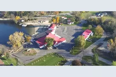 921 W Kettle Moraine Ln, Osceola, WI 53010 - Photo 4