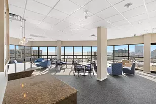 1633 N Prospect Ave, Milwaukee, WI 53202 - Photo 12