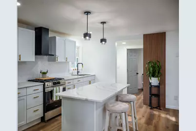 1618  Grand Ave, Racine, WI 53403 - Photo 10