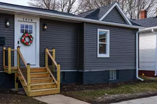 1618 Grand Ave, Racine, WI 53403 - Photo 2