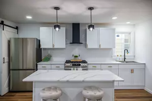 1618 Grand Ave, Racine, WI 53403 - Photo 6