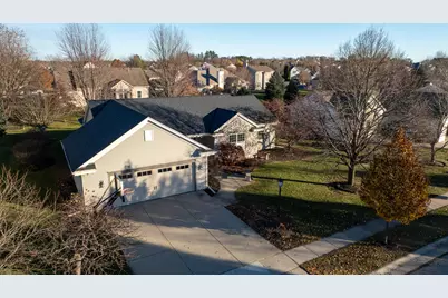 1227  Oriole Dr, Oconomowoc, WI 53066 - Photo 28