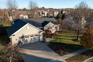 1227 Oriole Dr, Oconomowoc, WI 53066 - Photo 28