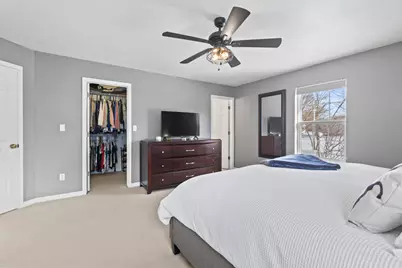 1227  Oriole Dr, Oconomowoc, WI 53066 - Photo 16