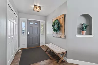 1227  Oriole Dr, Oconomowoc, WI 53066 - Photo 6