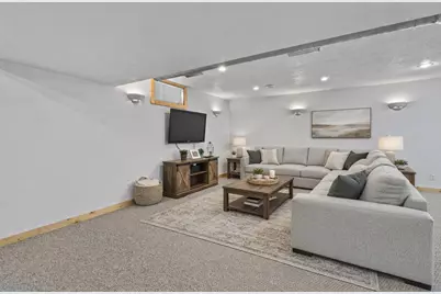 1227  Oriole Dr, Oconomowoc, WI 53066 - Photo 24