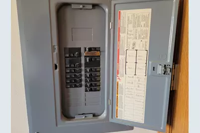 530  Windstone Dr #303, Hartland, WI 53029 - Photo 36