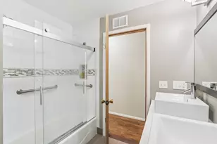 3254 S 121st St, West Allis, WI 53227 - Photo 22