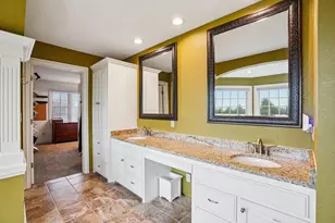 923 N Evergreen Circle, Hartland, WI 53029 - Photo 88