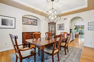 923 N Evergreen Circle, Hartland, WI 53029 - Photo 8