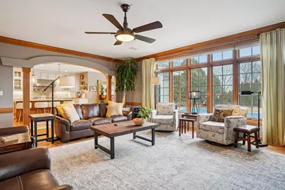 923 N Evergreen Cir, Hartland, WI 53029 - Photo 10