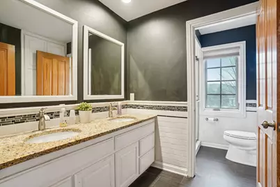 923 N Evergreen Cir, Hartland, WI 53029 - Photo 56