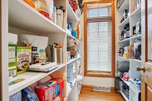 923 N Evergreen Circle, Hartland, WI 53029 - Photo 86