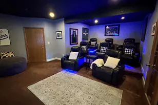 923 N Evergreen Circle, Hartland, WI 53029 - Photo 66