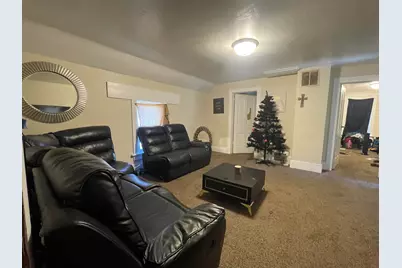 619  Alfred St, Plymouth, WI 53073 - Photo 4