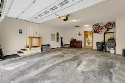 8902  Shadowood Trl, Racine, WI 53406 - Photo 42