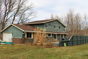 W3490 Oakwood Dr, Geneva, WI 53147 - Photo 6
