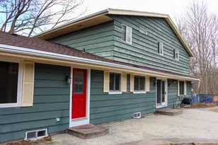 W3490 Oakwood Dr, Geneva, WI 53147 - Photo 6