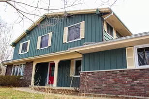 W3490 Oakwood Dr, Geneva, WI 53147 - Photo 2