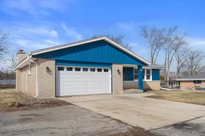 5389 S 51st St, Greendale, WI 53129 - Photo 22