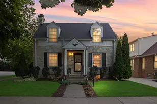 2403 N 71st St, Wauwatosa, WI 53213 - Photo 1