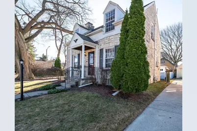 2403 N 71st St, Wauwatosa, WI 53213 - Photo 44