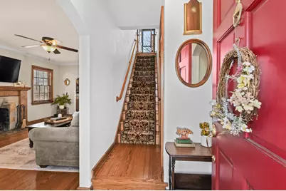 2403 N 71st St, Wauwatosa, WI 53213 - Photo 4