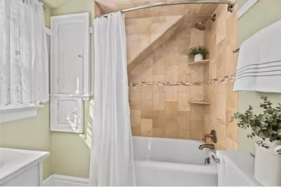 2403 N 71st St, Wauwatosa, WI 53213 - Photo 26