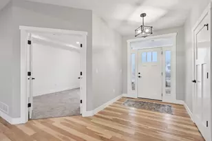 W223S9323 Oak Ridge Dr, Big Bend, WI 53103 - Photo 8