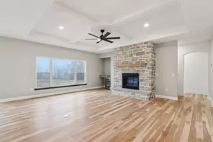 W223S9323 Oak Ridge Dr, Big Bend, WI 53103 - Photo 10