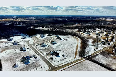 W223S9323  Oak Ridge Dr, Big Bend, WI 53103 - Photo 86