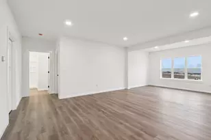 W223S9323 Oak Ridge Dr, Big Bend, WI 53103 - Photo 60