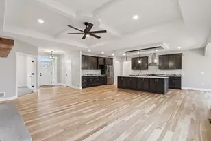 W223S9323 Oak Ridge Dr, Big Bend, WI 53103 - Photo 12