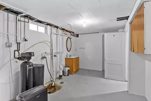 726 S State St, Mishicot, WI 54228 - Photo 16